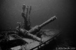 The Austin Smith Wreck, Nikonos V, 15mm lens, SB-105. by Mike Smith 